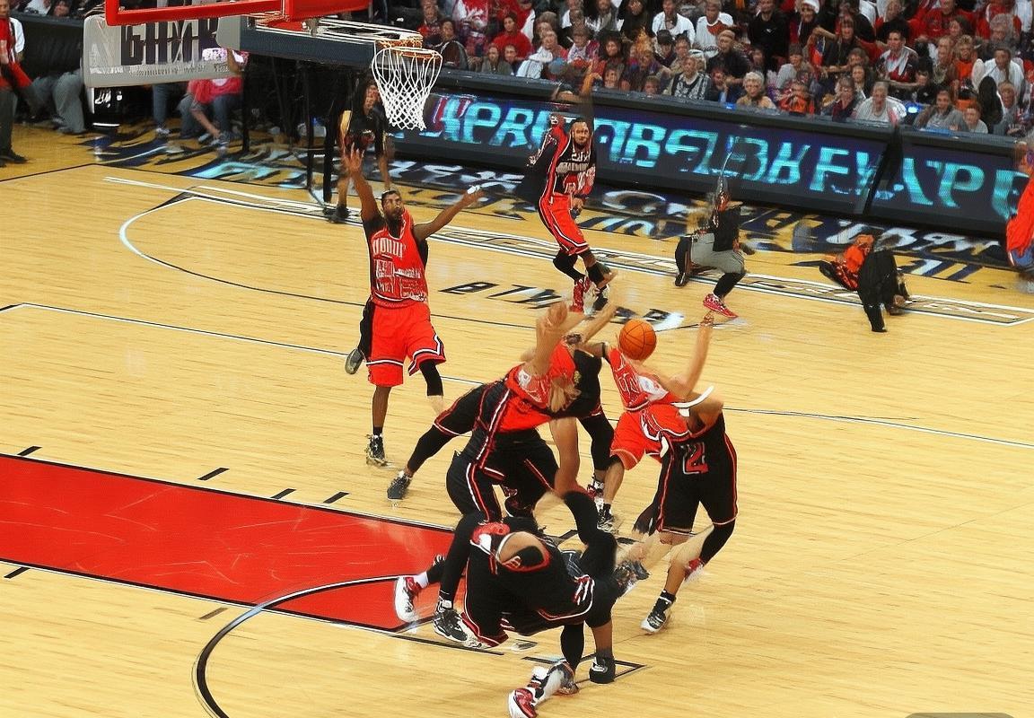 2013年NBA季后赛：迈阿密热火VS芝加哥公牛巅峰对决回顾(图4)