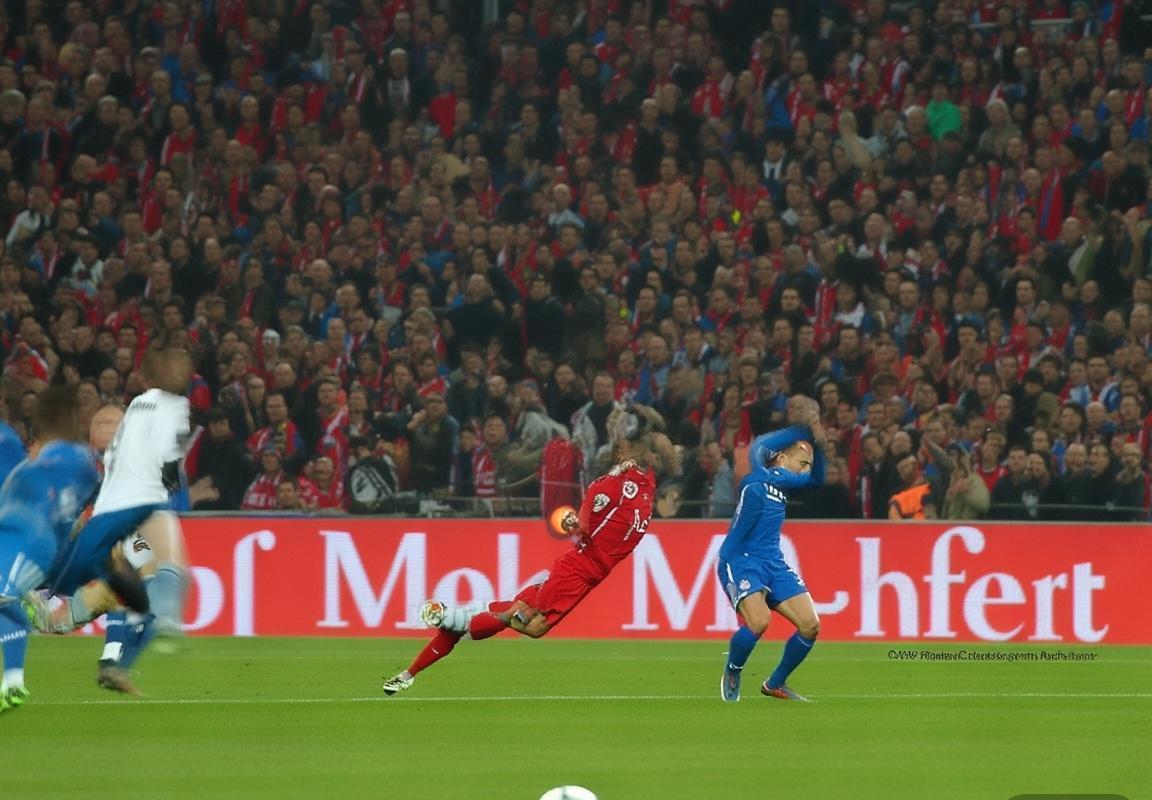 2014欧冠半决赛：拜仁慕尼黑VS皇家马德里巅峰对决回顾(图3)